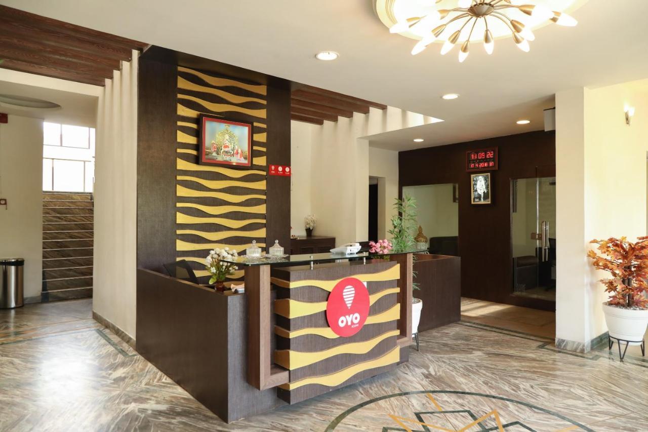Oyo 10943 Hotel Plus Corporate Khapa  Bagian luar foto